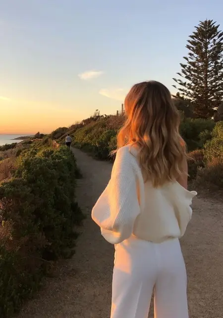 Александра из Магнитогорска, мне 25, познакомлюсь для приятного времяпровождения