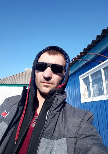 Александр из Кантемировки, ищу на сайте знакомства на одну ночь
