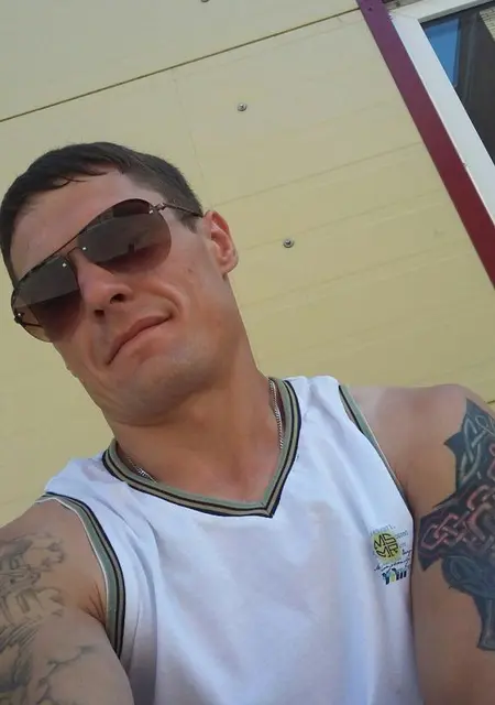 Валерий из Тучкова, ищу на сайте знакомства на одну ночь