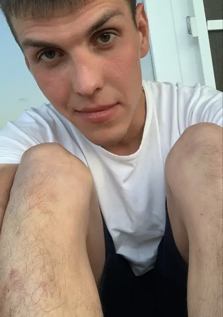 Nikita из Торжка, мне 26, познакомлюсь на одну ночь