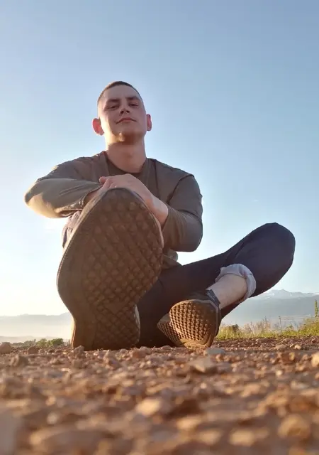 Никита из Искитима, ищу на сайте знакомства на одну ночь