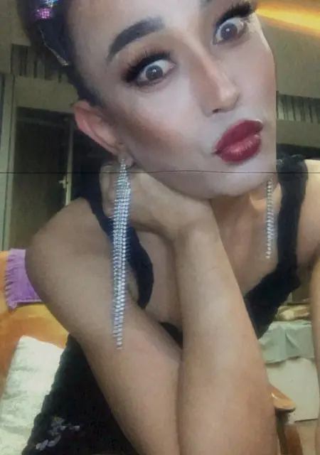 Ясмина из Алматы, мне 31, познакомлюсь для постоянных отношений