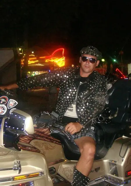 Александр из Буденновска, мне 47, познакомлюсь на одну ночь