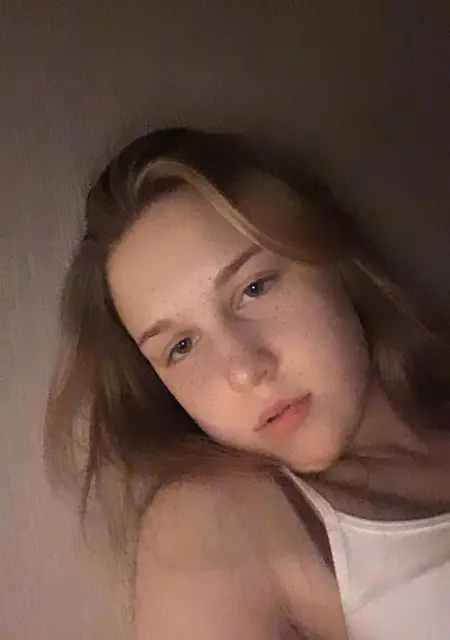 Лера из Нефтеюганска, мне 22, познакомлюсь для дружбы