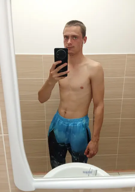 Я Александр, 24, знакомлюсь без обязательств в Апатитах