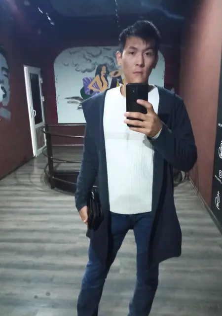 Amir из Элисты, мне 29, познакомлюсь для приятного времяпровождения