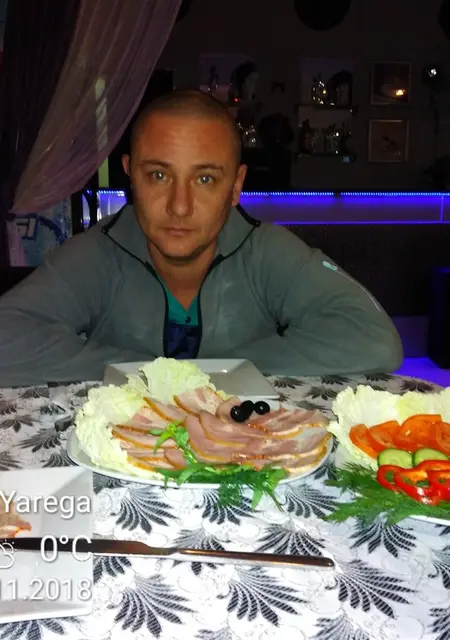 Я Радион, 45, из Яреги, ищу знакомство для дружбы