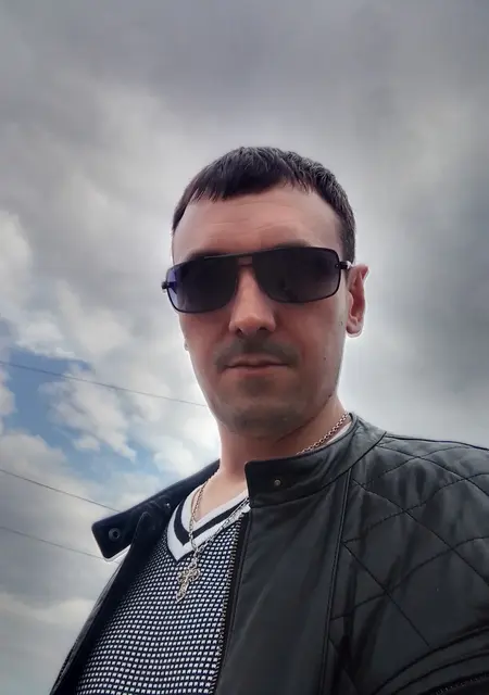 Дмитрий из Стерлитамака, ищу на сайте знакомства на одну ночь