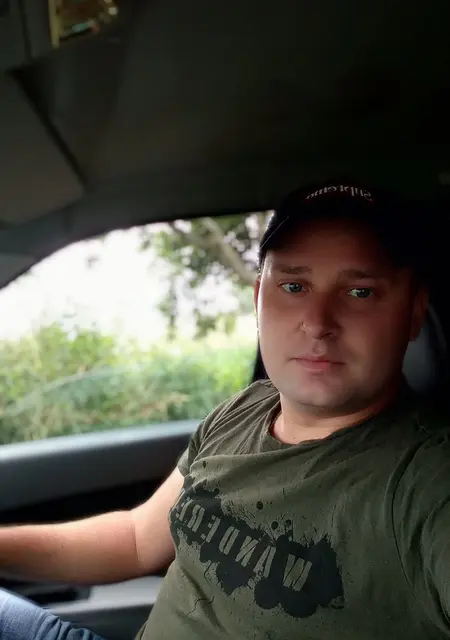 Я Павел, 33, из Обояни, ищу знакомство для постоянных отношений