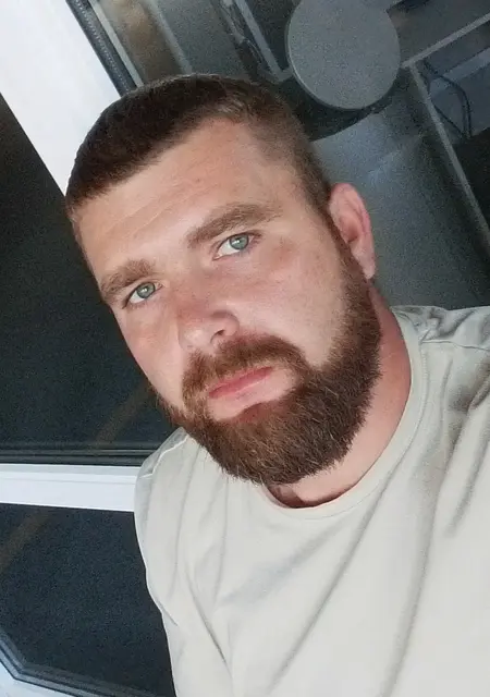 Я Nik, 32, из Новой Усмани, ищу знакомства без обязательств