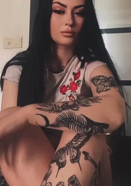 Vikysha из Черкесска, мне 19, познакомлюсь для открытые отношения