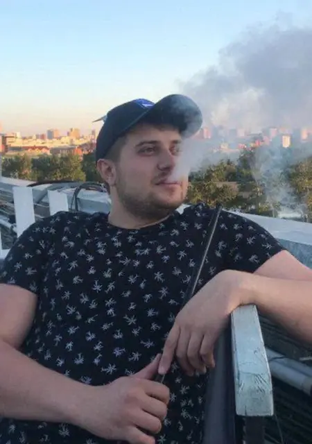 Антон из Коркина, ищу на сайте знакомства без обязательств