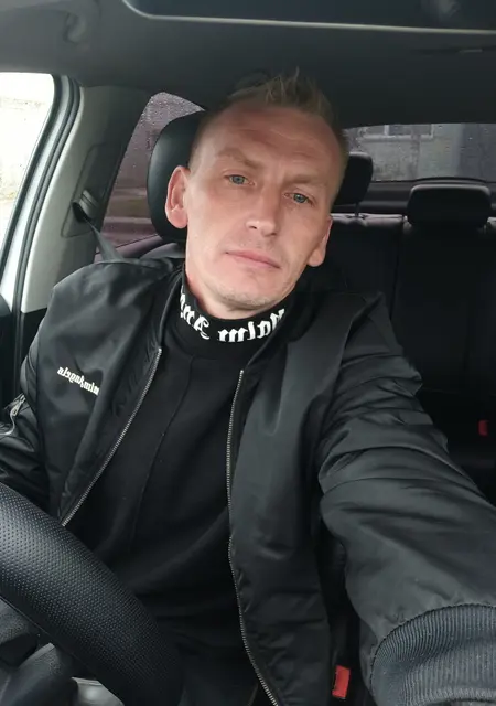 Сергей из Кирова, мне 41, познакомлюсь для вирта