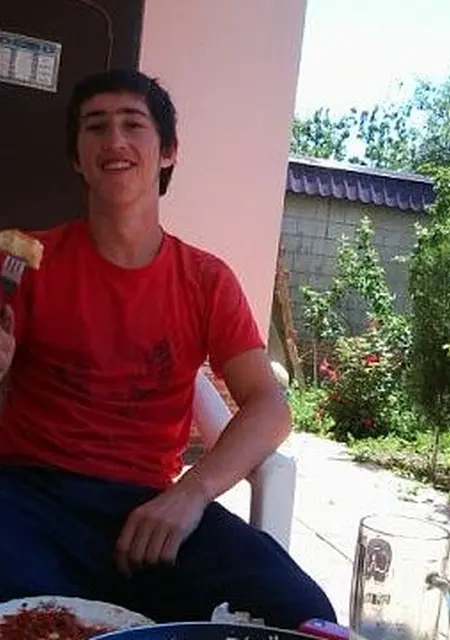 Мага из Нефтекумска, мне 31, познакомлюсь на одну ночь