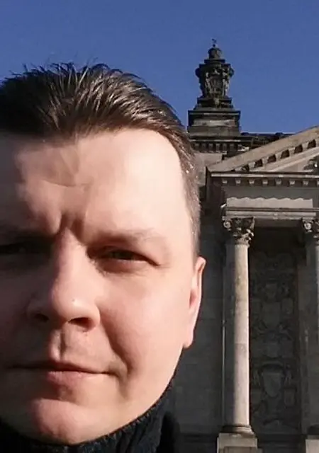 Илья из Пестова, мне 46, познакомлюсь на одну ночь