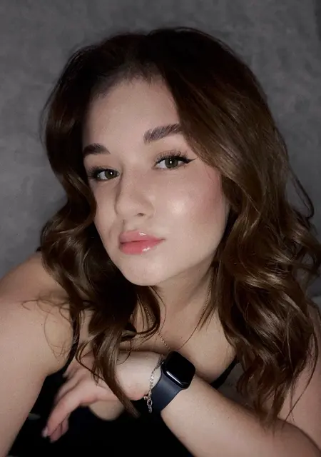 Эля из Воронежа, ищу на сайте общение