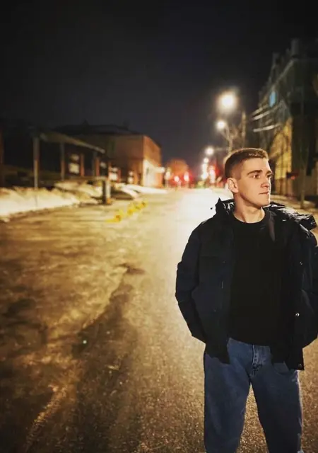 Ваня из Чехова, ищу на сайте знакомства на одну ночь