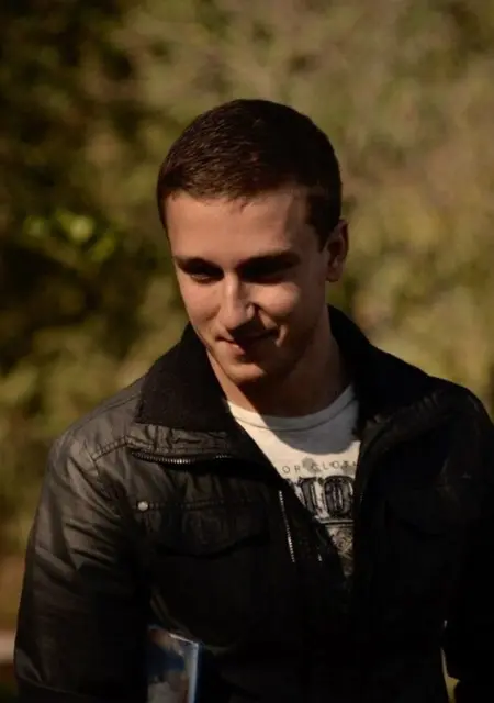 Daniel из Нижнеудинска, ищу на сайте знакомства на одну ночь