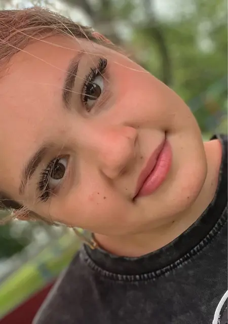 Я Ангелина, 24, знакомлюсь на одну ночь в Ленинградской