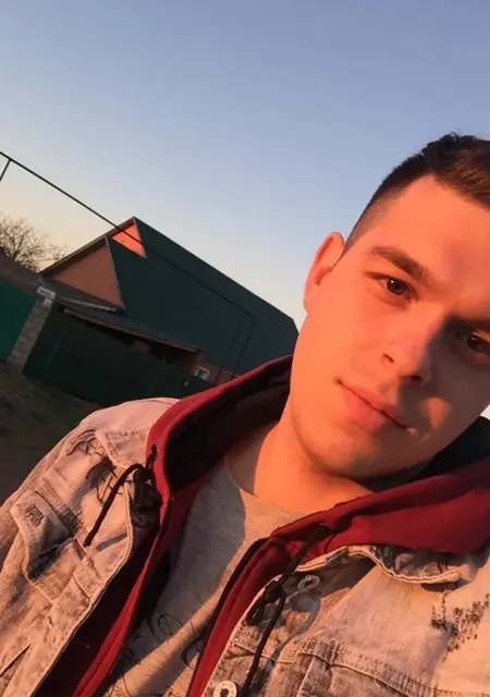 Я Alex, 26, из Отрадного, ищу знакомство для дружбы