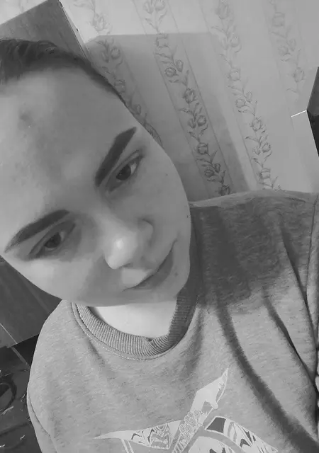 Я Диана, 27, из Волосова, ищу знакомство для вирта