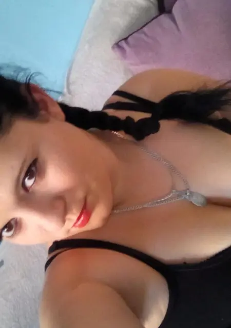 Настасья из Благовещенска, ищу на сайте знакомства без обязательств