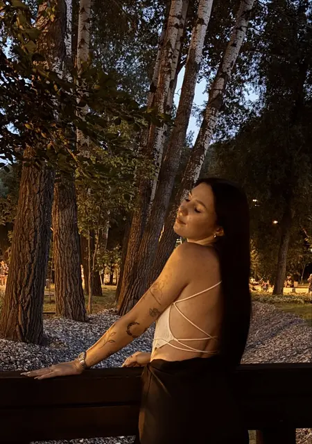 Я Елизавета, 20, из Воронежа, ищу знакомство для дружбы