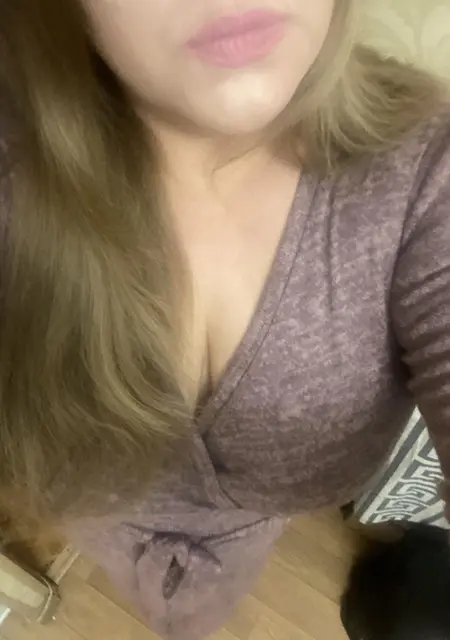 Ольга из Курска, ищу на сайте постоянные отношения