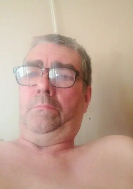 Александр из Кимовска, мне 62, познакомлюсь для постоянных отношений