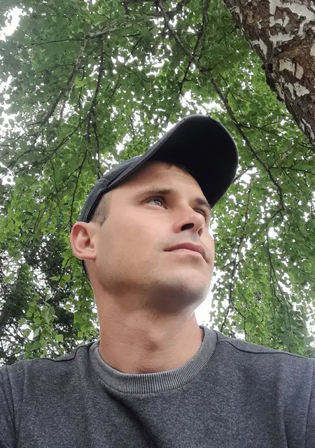 Я Александр, 33, из Карабаша, ищу знакомства без обязательств