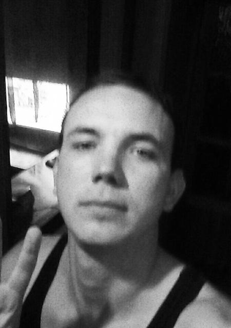 Сергей из Борисова, мне 40, познакомлюсь на одну ночь