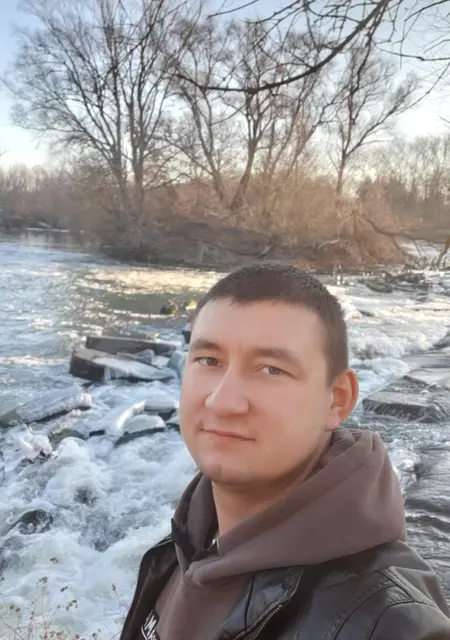 Я Женек, 33, из Курской, ищу знакомство для постоянных отношений