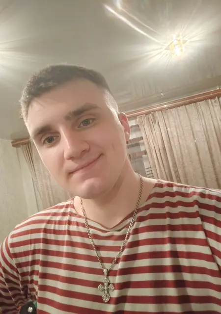 Иван из Златоуста, мне 21, познакомлюсь для приятного времяпровождения
