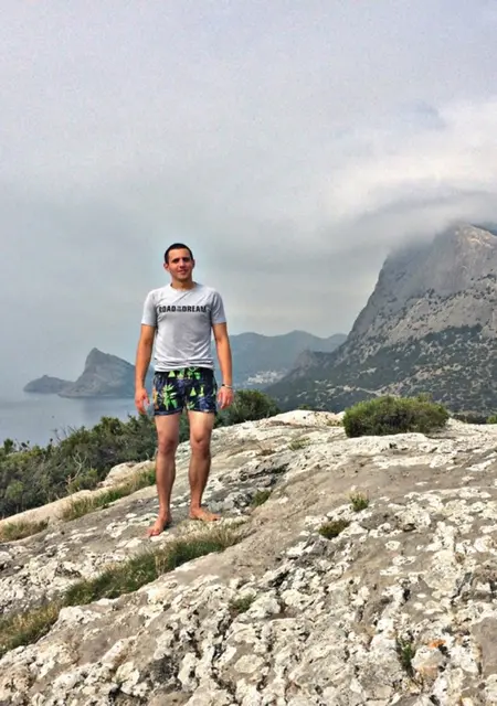 Я Сергей, 25, из Судака, ищу знакомства на одну ночь